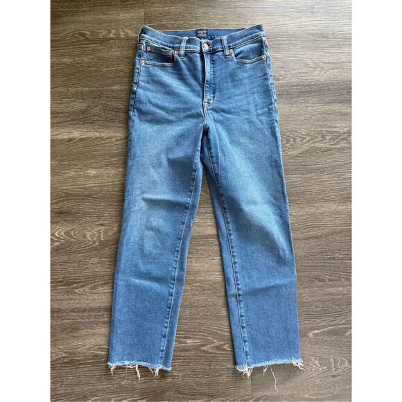 J. Crew Stovepipe Blue Jeans With Raw Hem Size 28 - Picture 1 of 4